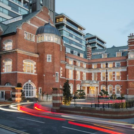 فندق ذا لاليت لندن المظهر الخارجي الصورة The former St Mary's Hospital