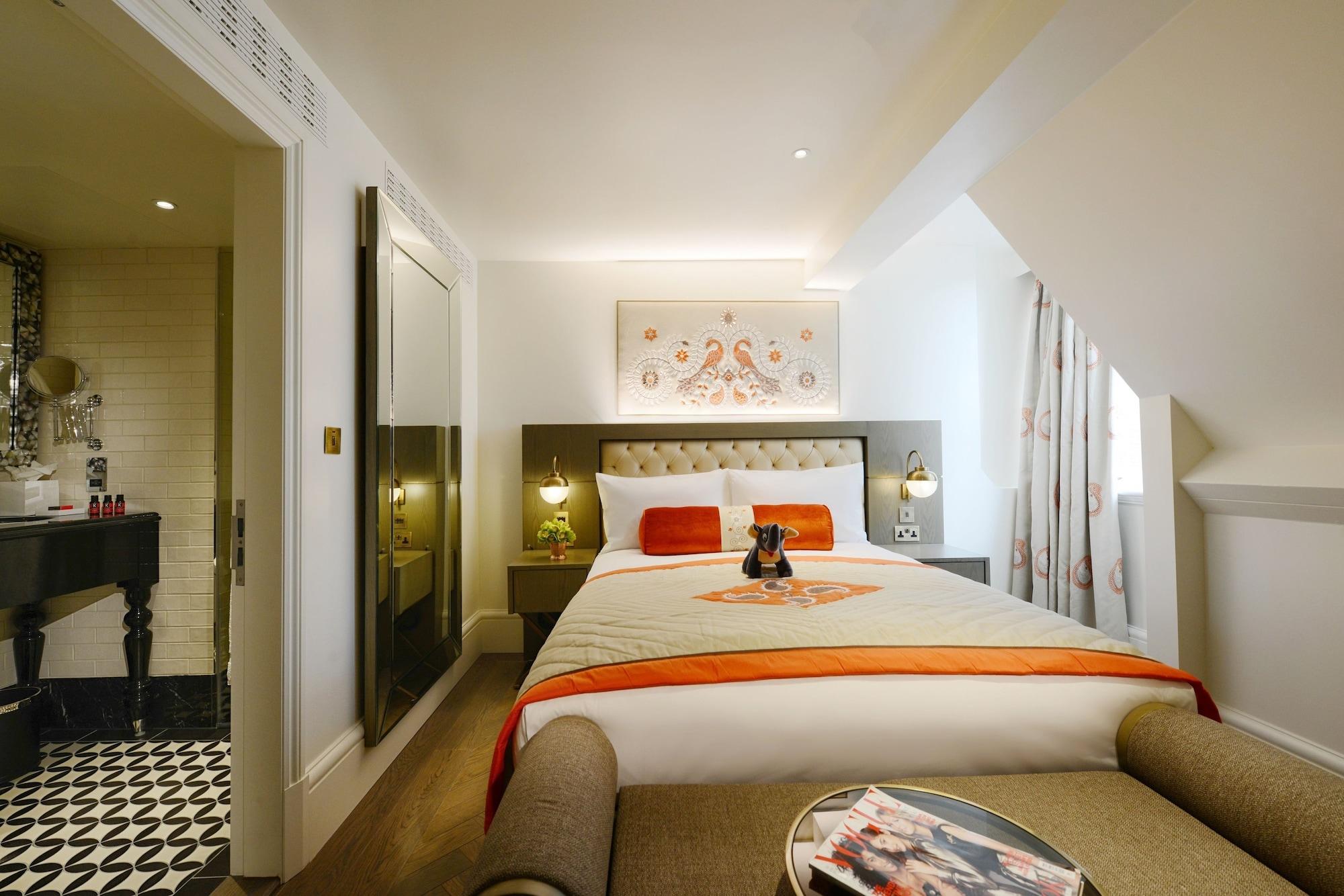 فندق ذا لاليت لندن المظهر الخارجي الصورة A room at the hotel