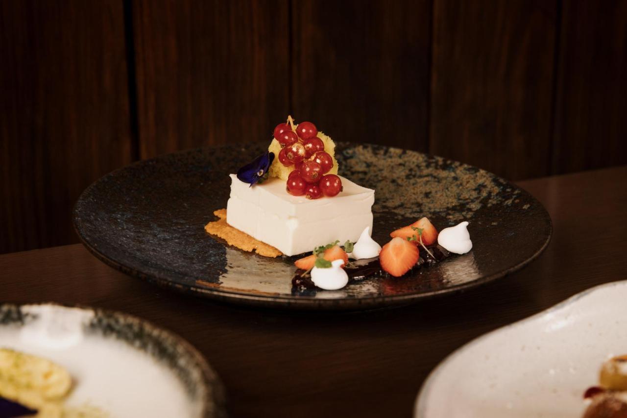 فندق ذا لاليت لندن المظهر الخارجي الصورة A cheesecake