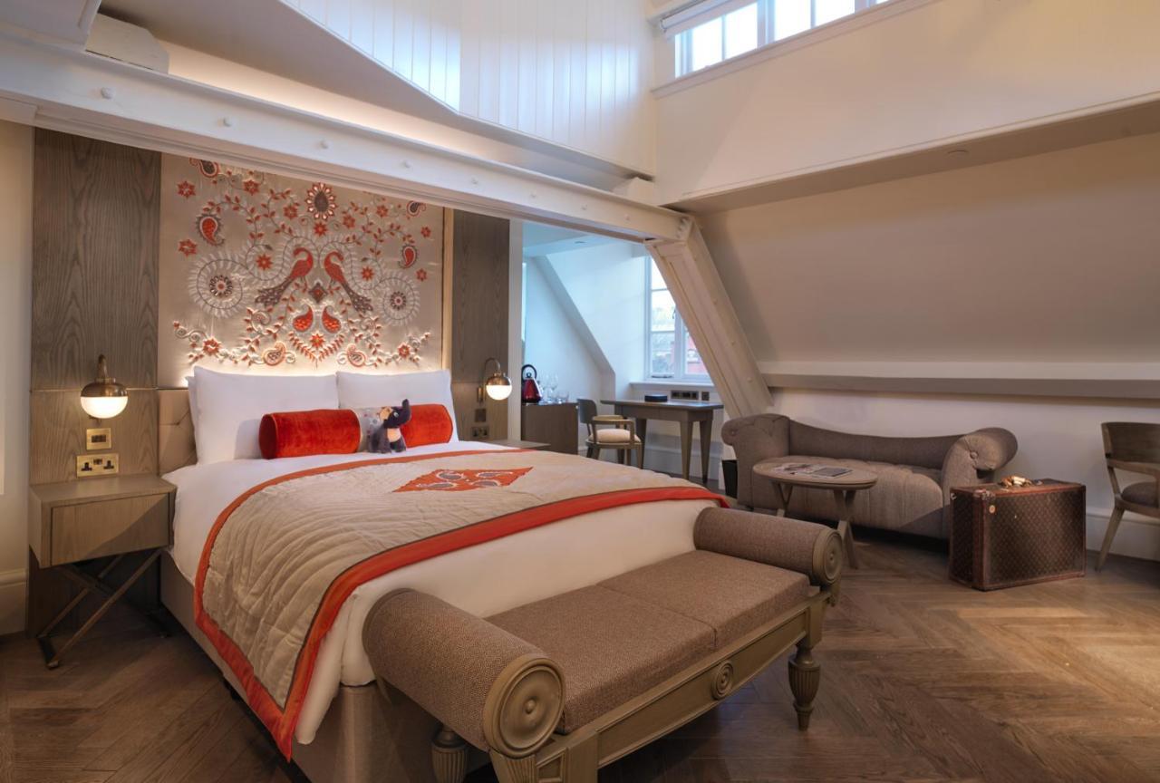 فندق ذا لاليت لندن الغرفة الصورة A suite at the Mandarin Oriental London